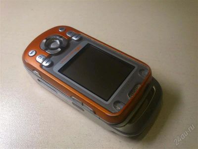 Лот: 2572764. Фото: 1. сотовый телефон Sony Ericsson... Кнопочные мобильные телефоны