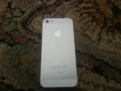 Лот: 3383397. Фото: 1. Apple iPhone 5 16gb White simfree. Смартфоны