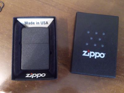 Лот: 5074896. Фото: 1. зажигалка zippo. Подарочная упаковка