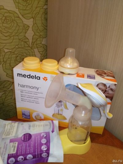 Лот: 13564923. Фото: 1. Молокоотсос Medela. Всё для кормления