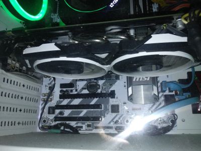 Лот: 16967719. Фото: 1. Видеокарта MSI GeForce GTX 1070... Видеокарты