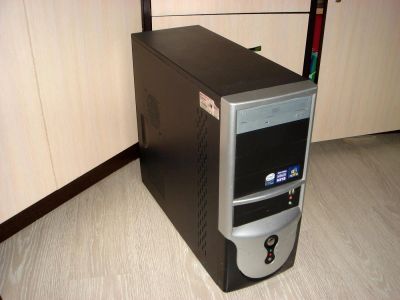 Лот: 9860693. Фото: 1. Игровой компьютер 4 ядра / 4Gb... Компьютеры в сборе