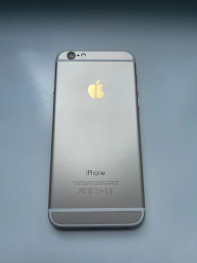 Лот: 19171096. Фото: 1. iPhone 6 16Gb Gold. Смартфоны
