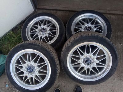 Лот: 16615510. Фото: 1. Work Rezax R17 и Hankook Ventus... Шины на дисках