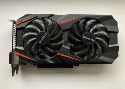 Лот: 18075177. Фото: 1. Gigabyte GeForce GTX 1060 WF OC... Видеокарты