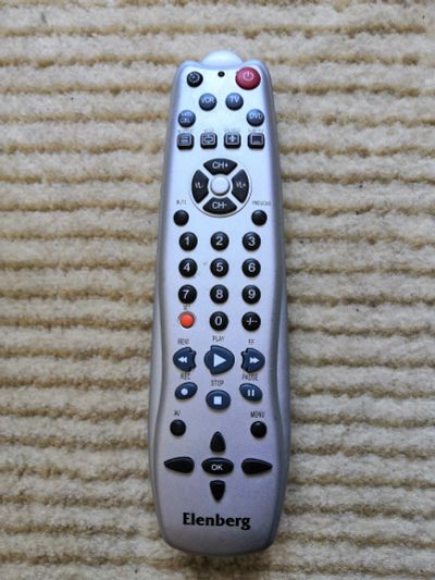 Лот: 18671557. Фото: 1. Универсальный пульт от TV. Пульты ДУ