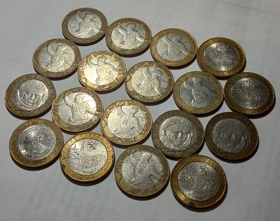 Лот: 19546939. Фото: 1. 18 монет 10 рублевиков с номинала. Наборы монет