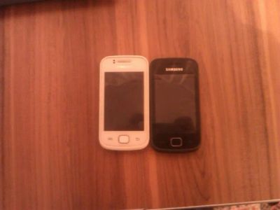 Лот: 4896229. Фото: 1. samsung galaxy gio 2шт. Смартфоны