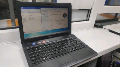 Лот: 16432693. Фото: 1. нетбук SONY (z). Ноутбуки