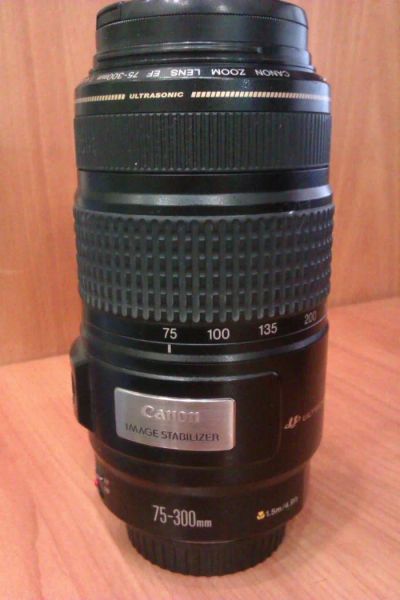 Лот: 6216070. Фото: 1. Canon EF 75-300mm 1:4-5.6+ светофильтр... Объективы