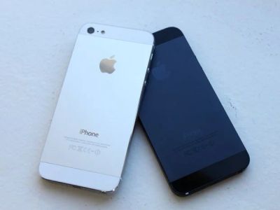 Лот: 3325430. Фото: 1. Iphone 5 64gb white. Смартфоны