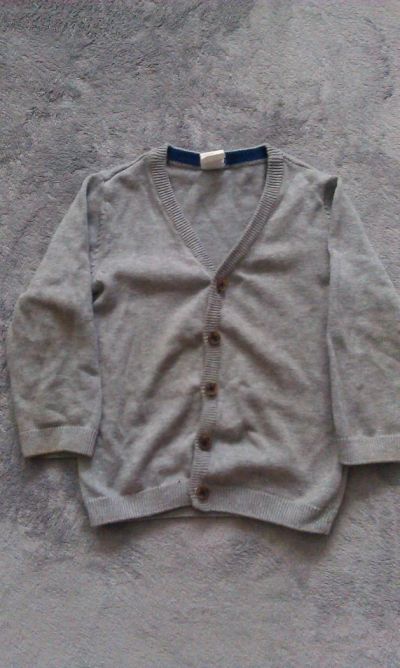 Лот: 4462667. Фото: 1. Кофточка H&M. Свитера, худи, толстовки