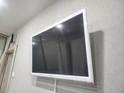 Лот: 16064744. Фото: 1. Телевизор Samsung UE32F4510 Белый. Телевизоры