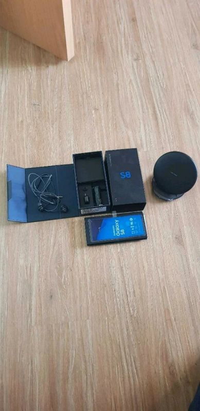 Лот: 11563330. Фото: 1. Samsung s8 64gb. Смартфоны
