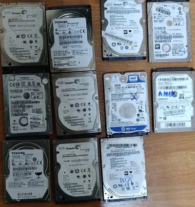Лот: 21776551. Фото: 1. HDD/320 Gb/жесткие диски/2.5... Жёсткие диски (HDD)