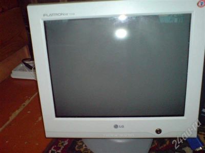 Лот: 281500. Фото: 1. LG FLATRONez T711B. ЭЛТ-мониторы
