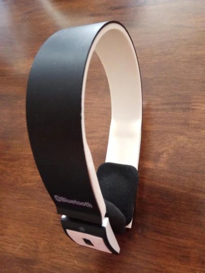 Лот: 9782531. Фото: 1. Наушники Bluetooth (подключаются... Наушники, гарнитуры
