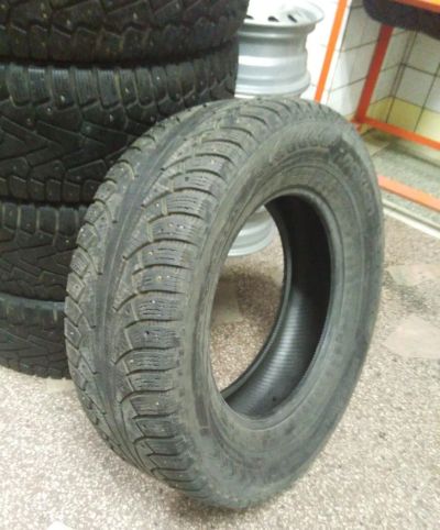 Лот: 10703282. Фото: 1. Шина 265/65 R17 Nokian Hakkapeliitta... Шины