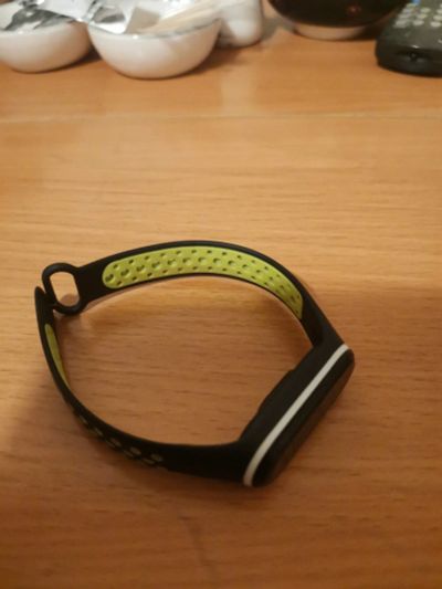 Лот: 17705307. Фото: 1. Фитнес-браслет Xiaomi Mi band... Смарт-часы, фитнес-браслеты, аксессуары