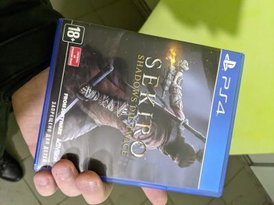 Лот: 17832187. Фото: 1. Sekiro: Shadow die twice. Игры для консолей