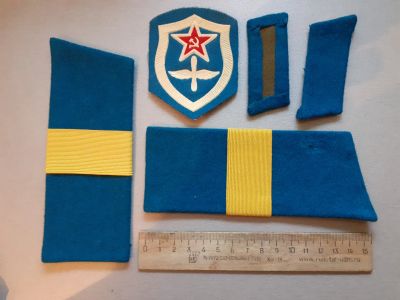 Лот: 25761100. Фото: 1. погоны +петлицы+шевроны старший... Нашивки, шевроны, погоны