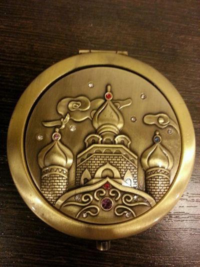 Лот: 5428961. Фото: 1. Зеркальце для дамской сумочки... Зеркала компактные
