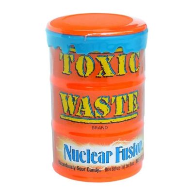 Лот: 14935291. Фото: 1. Конфеты Toxic Waste Nuclear Fusion. Шоколад, конфеты