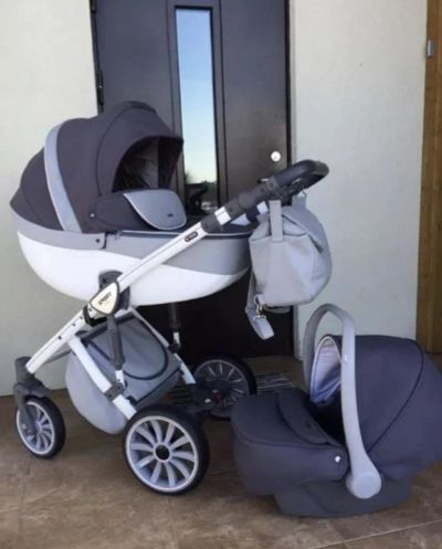 Лот: 15687973. Фото: 1. Коляска 3 в 1 Anex sport в отличном... Коляски