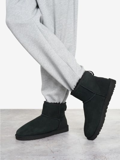 Лот: 25368810. Фото: 1. Угги мужские UGG Classic Mini... Сапоги, полусапоги