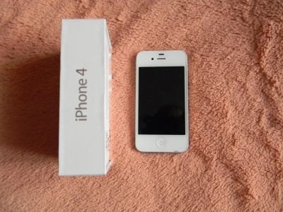 Лот: 4710601. Фото: 1. Iphone 4. Смартфоны