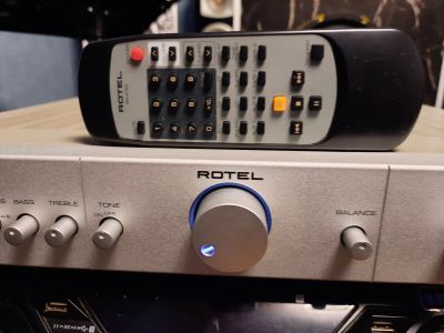 Лот: 24790455. Фото: 1. Rotel(усилитель)4.0,Hi-Fi. Усилители, эквалайзеры
