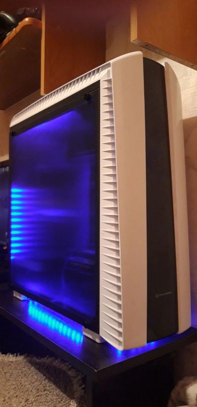 Лот: 12428716. Фото: 1. Компьютерный корпус Thermaltake... Корпуса, блоки питания