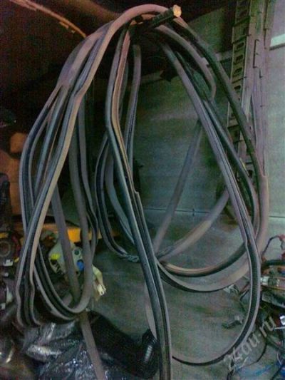 Лот: 2481617. Фото: 1. toyota vista sv40 резинки дверных... Другое (автозапчасти)