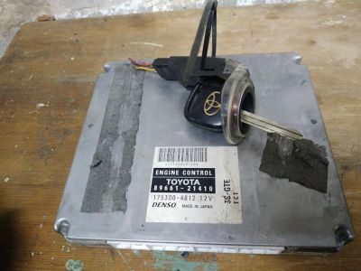 Лот: 12706848. Фото: 1. блок управления двс Toyota Caldina... Двигатель и элементы двигателя