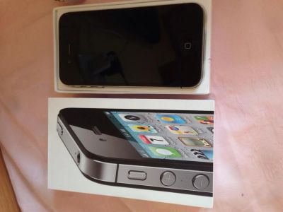 Лот: 3777023. Фото: 1. Iphone 4s 32gb черный, идеальное... Смартфоны