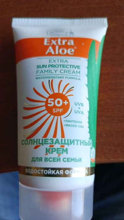 Лот: 25850425. Фото: 1. крем солнезащитный Extra Aloe... Масла, кремы, лосьоны