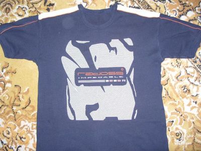 Лот: 1990507. Фото: 1. Футболка.. Футболки, поло