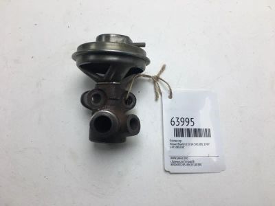 Лот: 20402865. Фото: 1. Клапан EGR Nissan Bluebird 1997... Двигатель и элементы двигателя