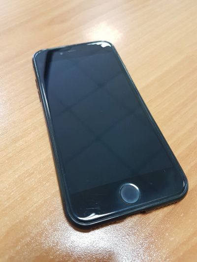 Лот: 16215414. Фото: 1. iPhone 7. Смартфоны