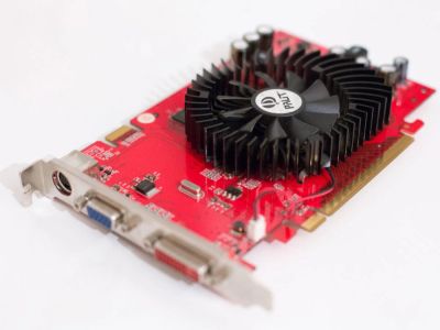 Лот: 4745276. Фото: 1. Palit GeForce 7600GT 256 Mb. Видеокарты