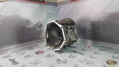 Лот: 23584202. Фото: 1. Корпус МКПП Toyota ToyoAce 5L... Двигатель и элементы двигателя