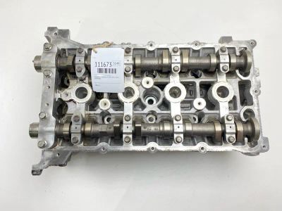 Лот: 25353151. Фото: 1. Головка блока цилиндров Mitsubishi... Двигатель и элементы двигателя