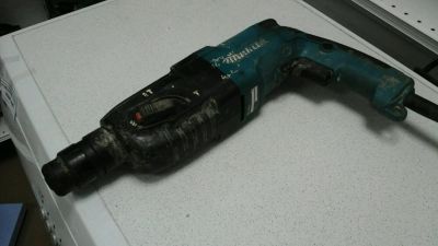 Лот: 9065180. Фото: 1. Перфоратор Makita HR2450. Электроинструмент