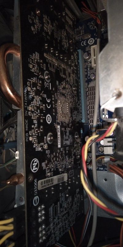 Лот: 17705261. Фото: 1. r9 270 oc gigabyte 2g(DX12). Видеокарты