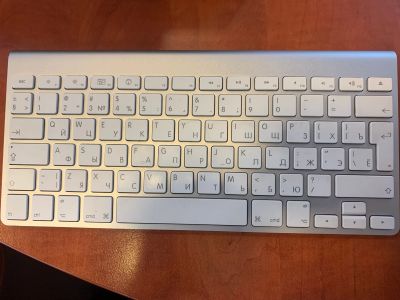 Лот: 14589119. Фото: 1. Клавиатура Apple русс. Клавиатуры и мыши