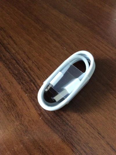 Лот: 7512999. Фото: 1. Провод usb для iPhone 5/5s iPad... Дата-кабели, переходники