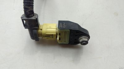 Лот: 16428707. Фото: 1. Датчик удара Toyota land cruiser... Электрооборудование