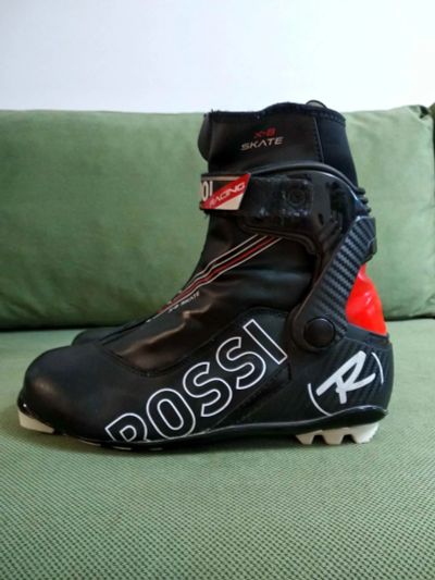Лот: 25052407. Фото: 1. Ботинки Rossignol X-8 Skate p... Ботинки