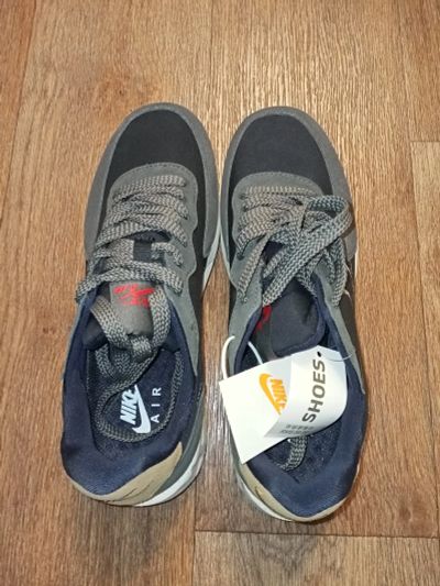 Лот: 24967359. Фото: 1. Кроссовки Nike. Кеды, кроссовки, слипоны