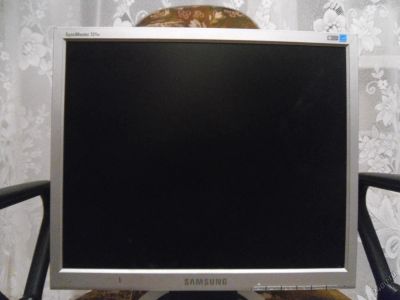 Лот: 5927545. Фото: 1. Монитор Samsung SyncMaster 720N. ЖК-мониторы